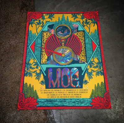 moe.