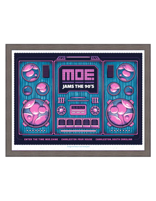 moe.